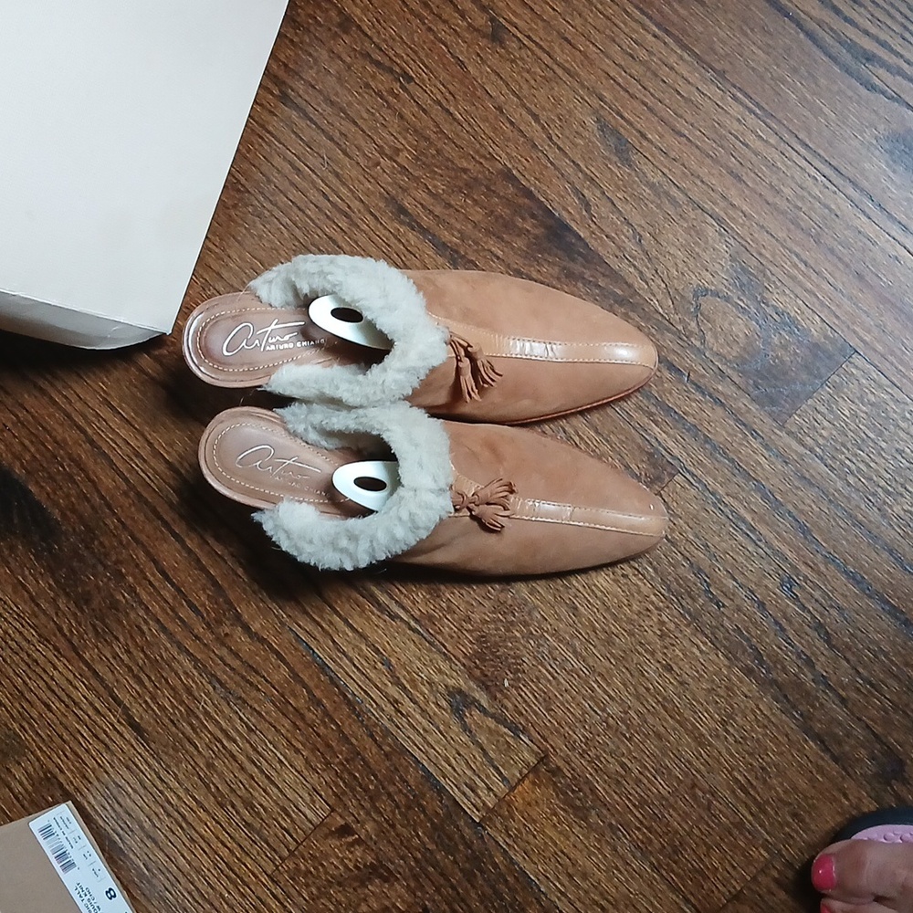 Clogs